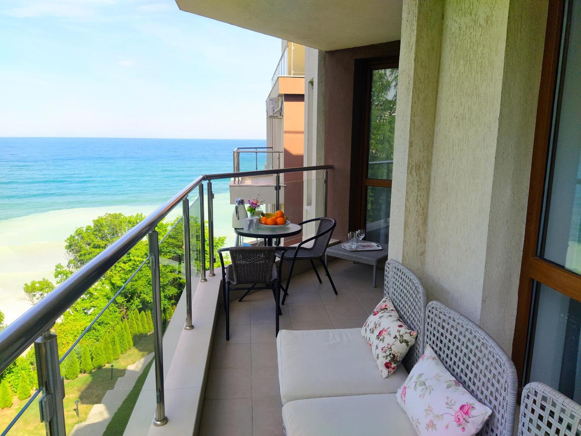 Апартаменти Бяла Клиф На Плажа - Apartments Byala Cliff First Line المظهر الخارجي الصورة