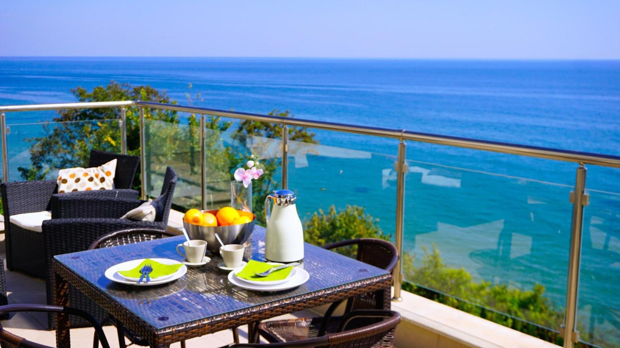 Апартаменти Бяла Клиф На Плажа - Apartments Byala Cliff First Line المظهر الخارجي الصورة