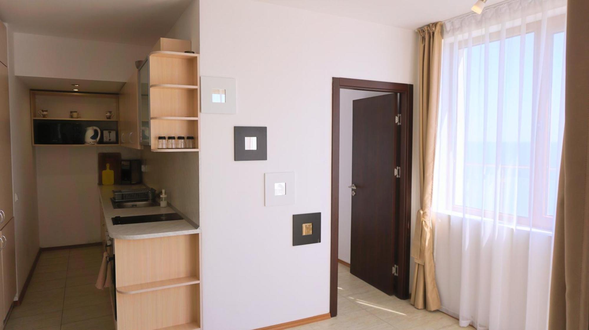 Апартаменти Бяла Клиф На Плажа - Apartments Byala Cliff First Line الغرفة الصورة