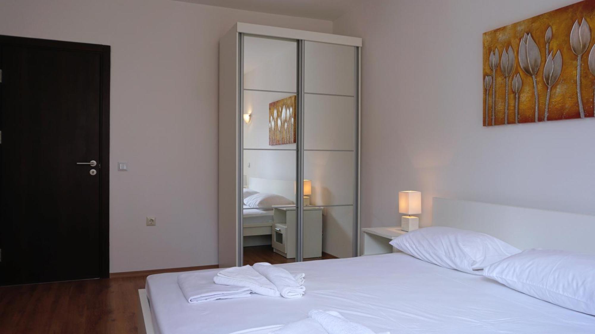 Апартаменти Бяла Клиф На Плажа - Apartments Byala Cliff First Line الغرفة الصورة